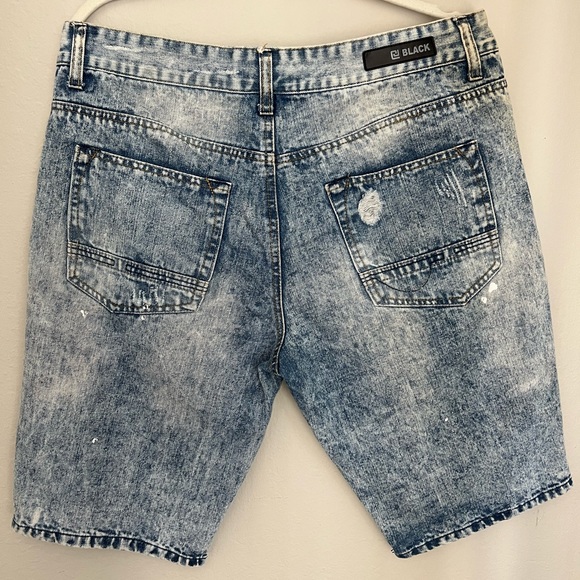 Washed Denim Shorts - Picture 4 of 4
